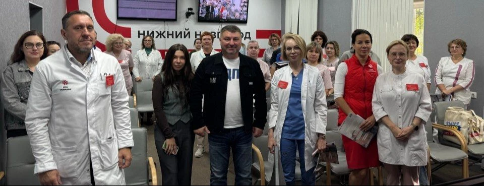 📍Поддержим врачей – поможем гражданам: Владислав Атмахов встретился с медиками