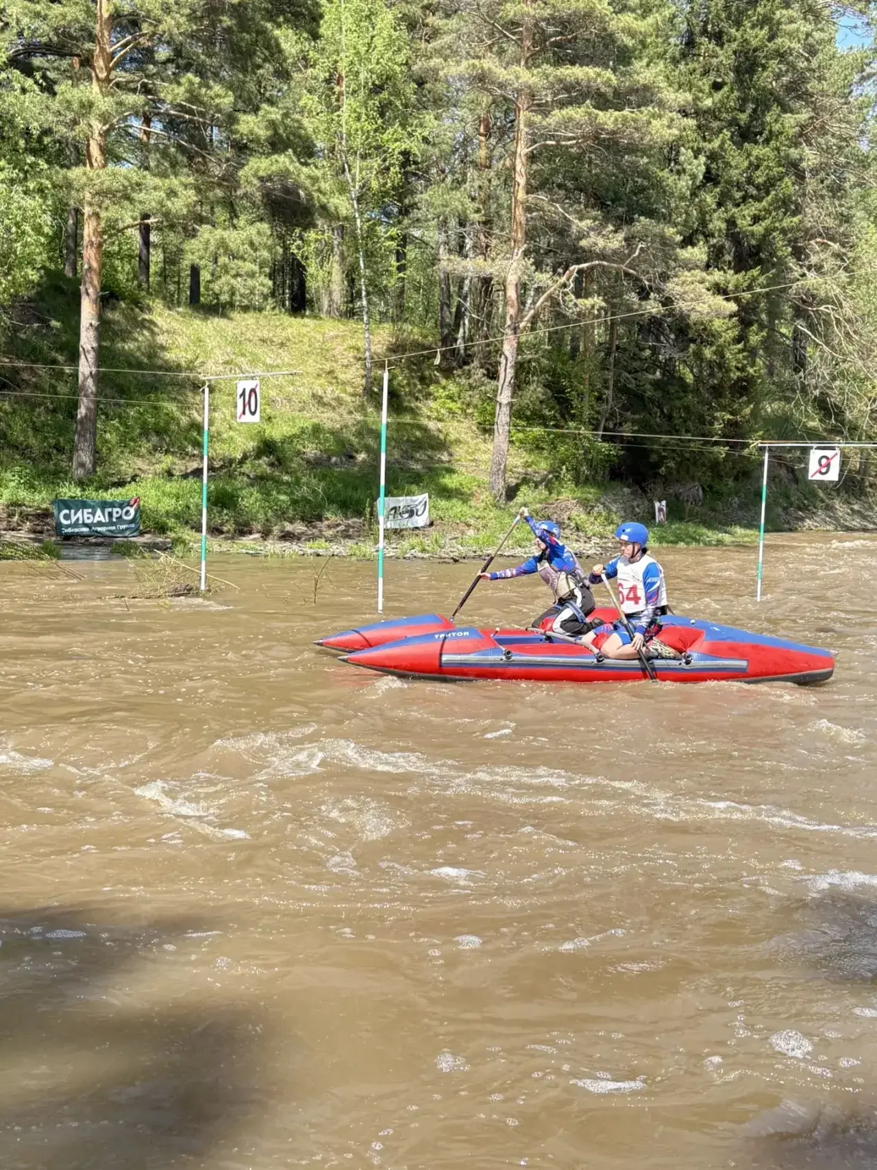 🌊Ежегодно подростковый клуб «Одиссей» организует значимое спортивное событие — Первенс...