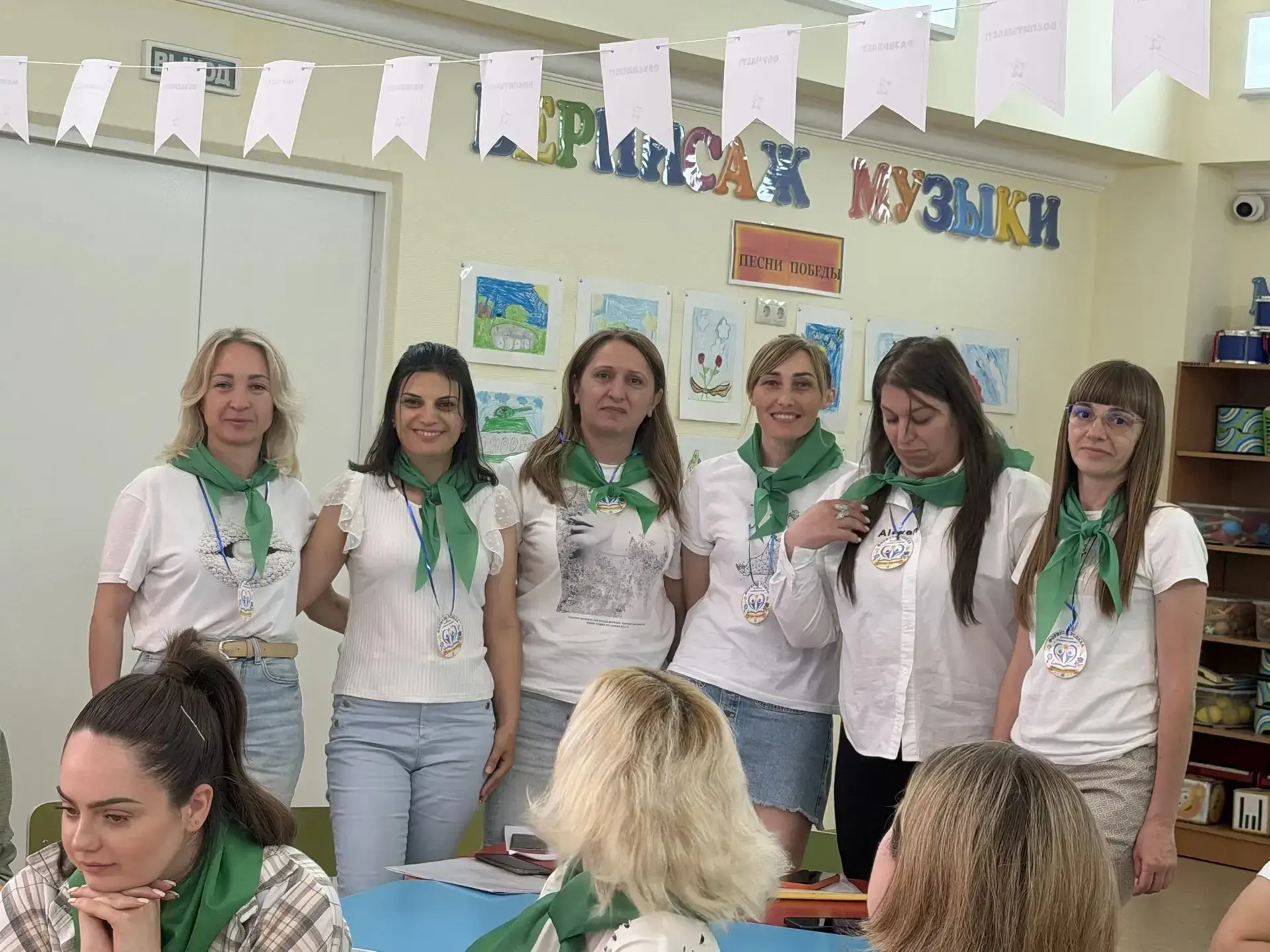 🎯 Итоговый педсовет в "Изумрудном городе" и "Совушке" удался на все 100!