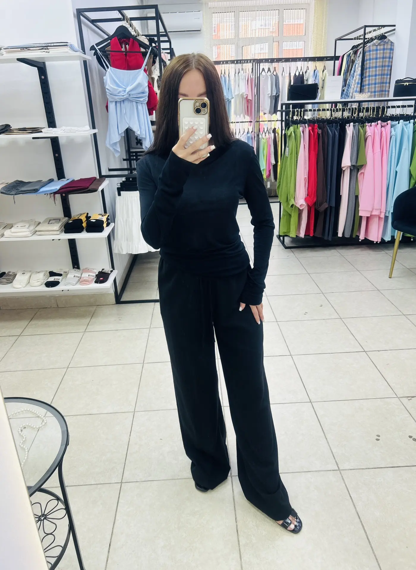 Костюм из нежной                   ткани 😇                                        Цена...