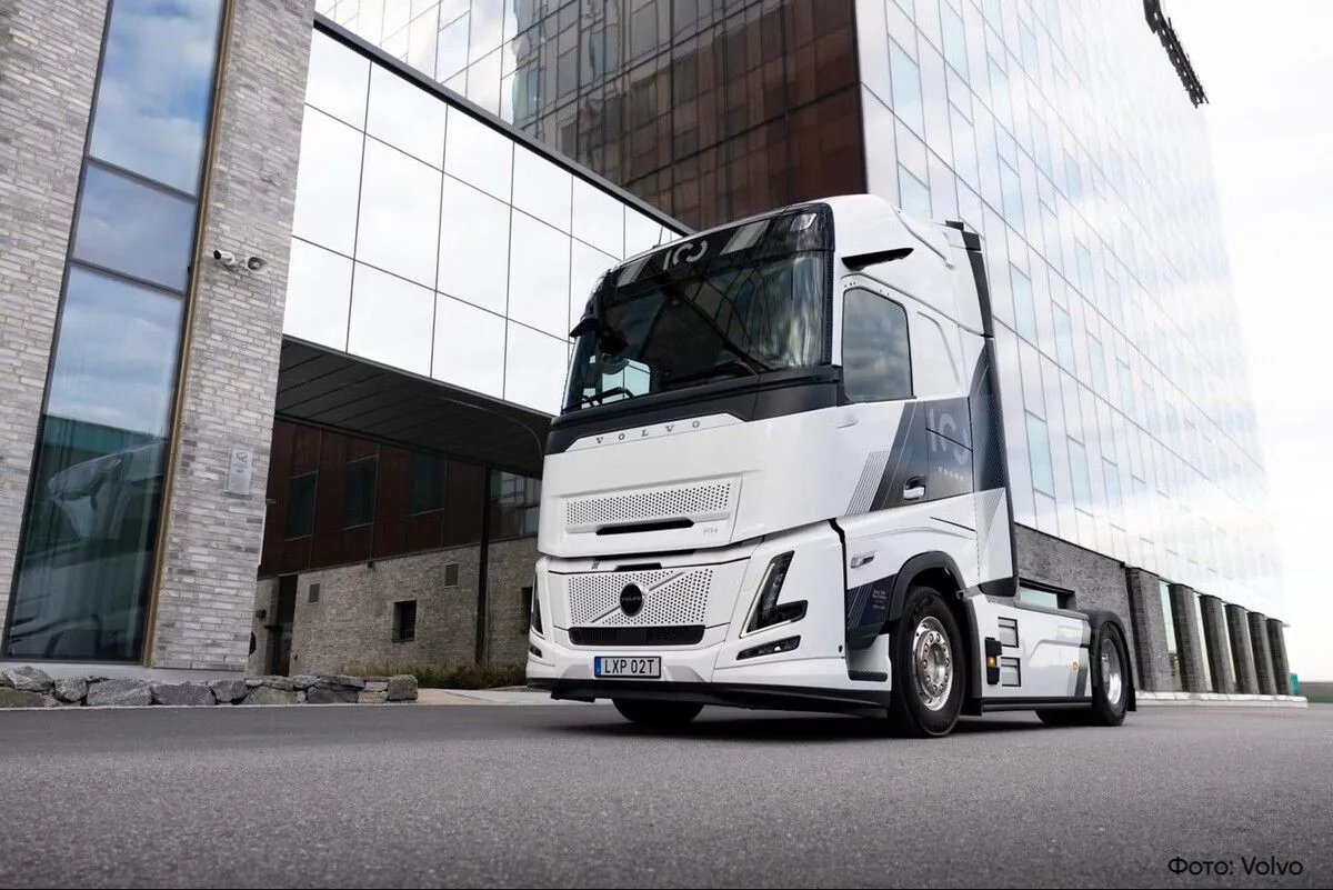 Volvo выпустит юбилейную серию грузовиков 👍