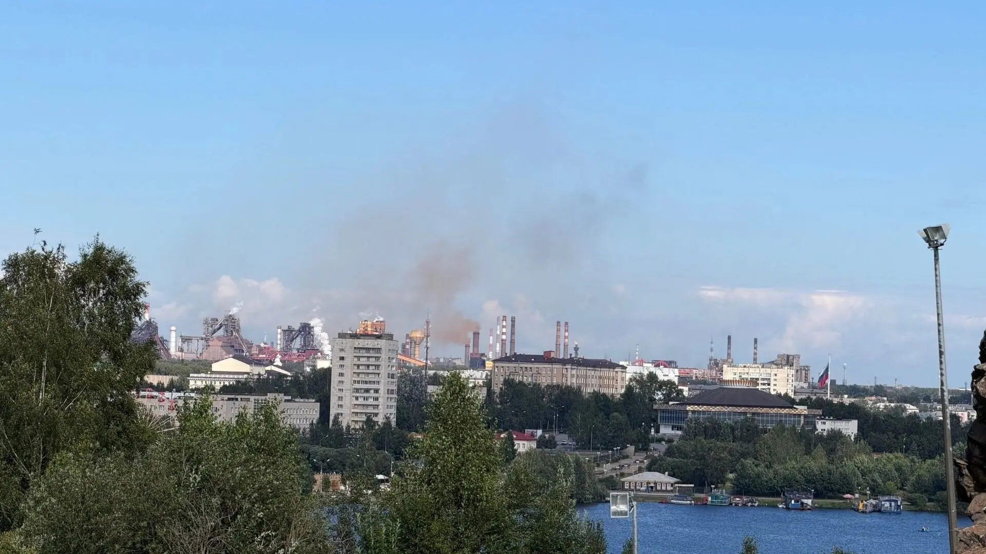 ЕВРАЗ меняет руководство на Урале: Денис Новоженов покинул компанию