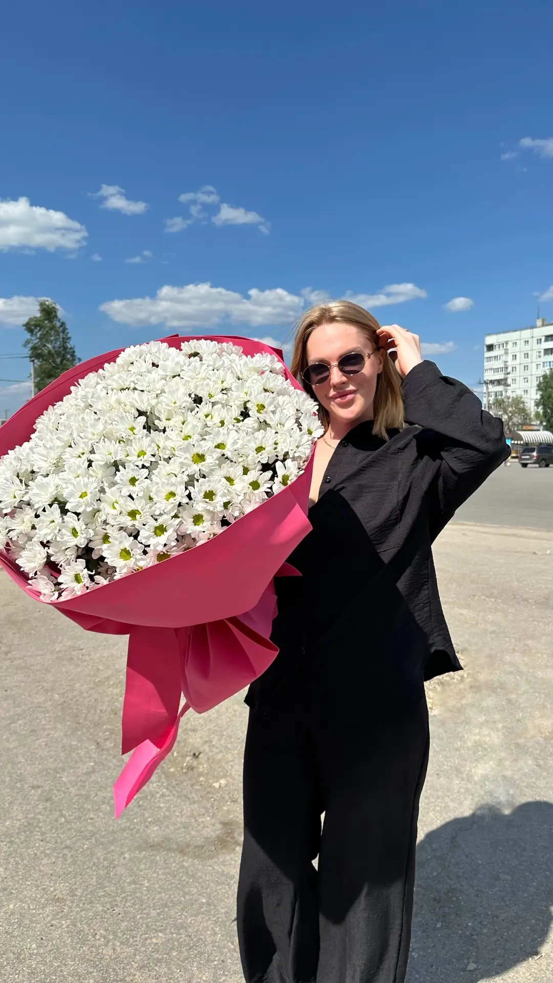 На этой неделе привезли много ромашки и можем повторить аж 4 таких вау букета!