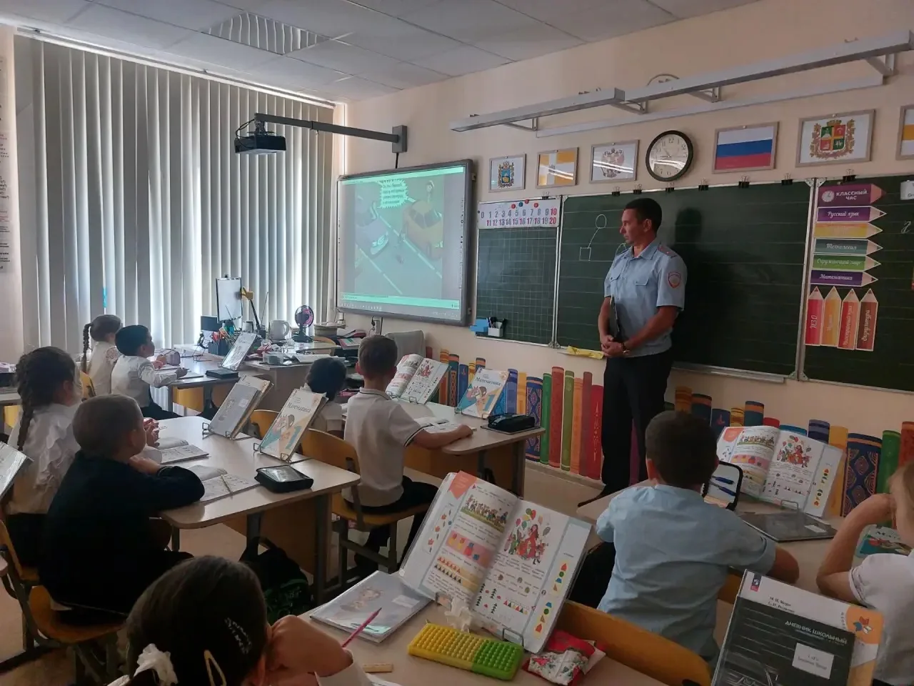 Безопасность на дороге — в наших руках!