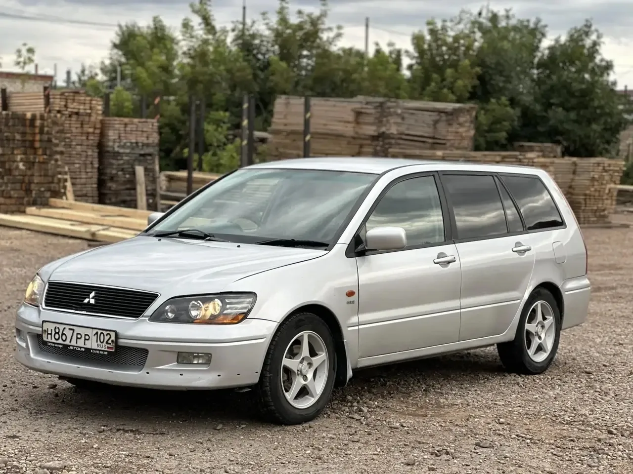 Mitsubishi Lancer Cedia