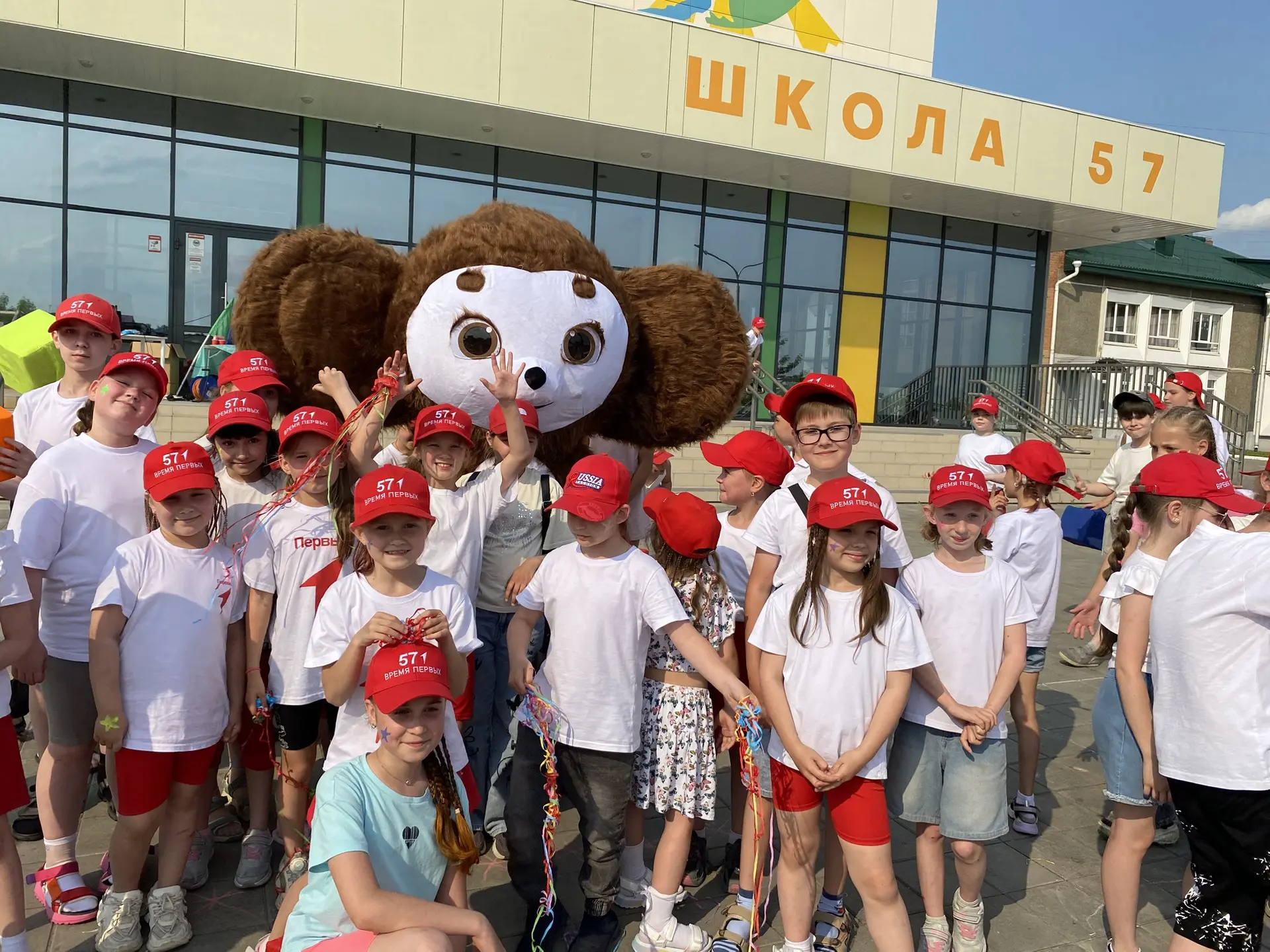 Лето в разгаре, а вместе с ним и самые яркие эмоции! 🌞

В нашем лагере «Время Первых» с шумом и вес