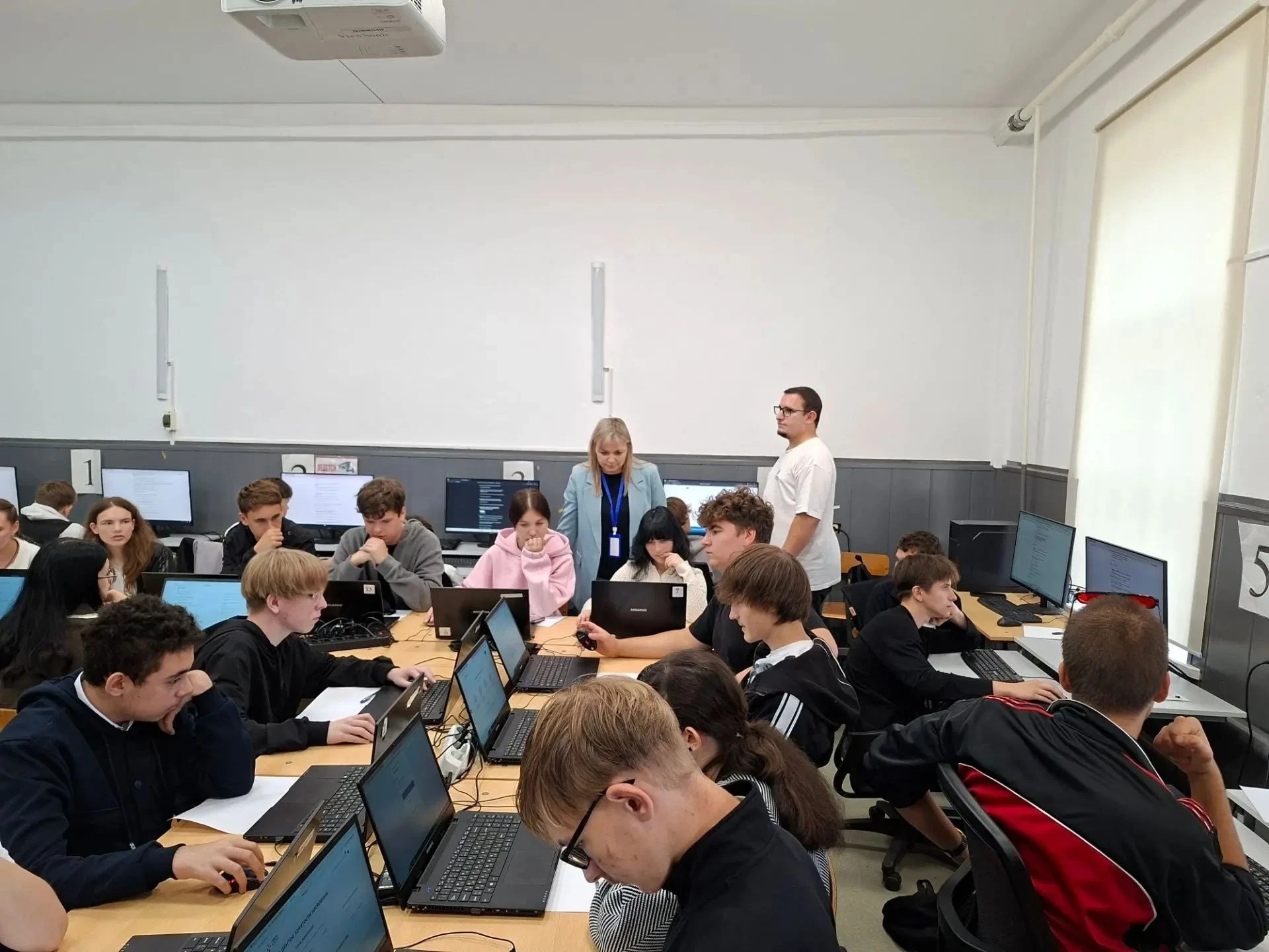 Студенты Белоглинского аграрно-технического техникума прошли компьютерное тестирование ...