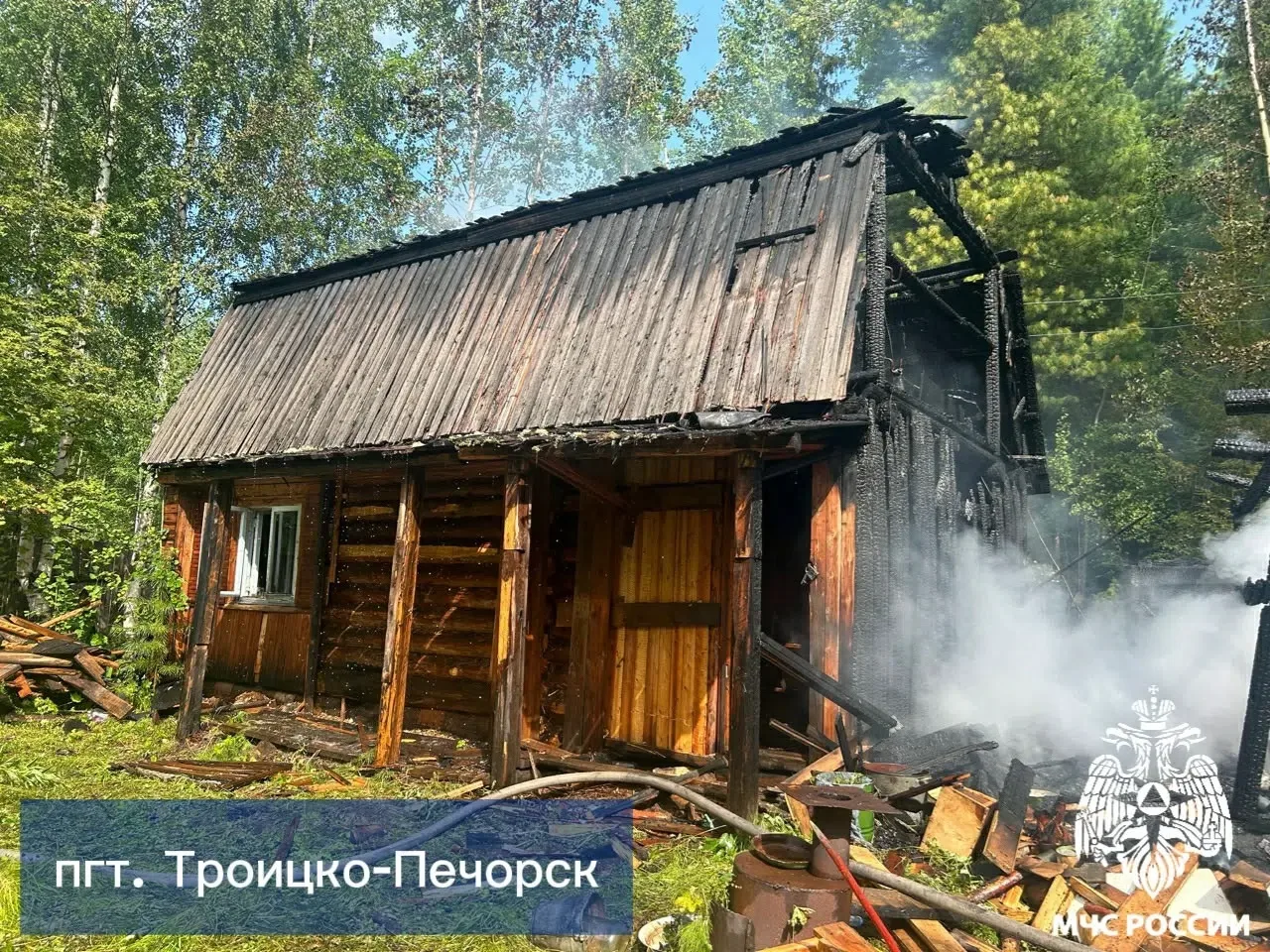 За #ДежурныеСутки огнеборцы Республики Коми ликвидировали 2 возгорания. Пострадавших нет.

🔸пгт.Тро