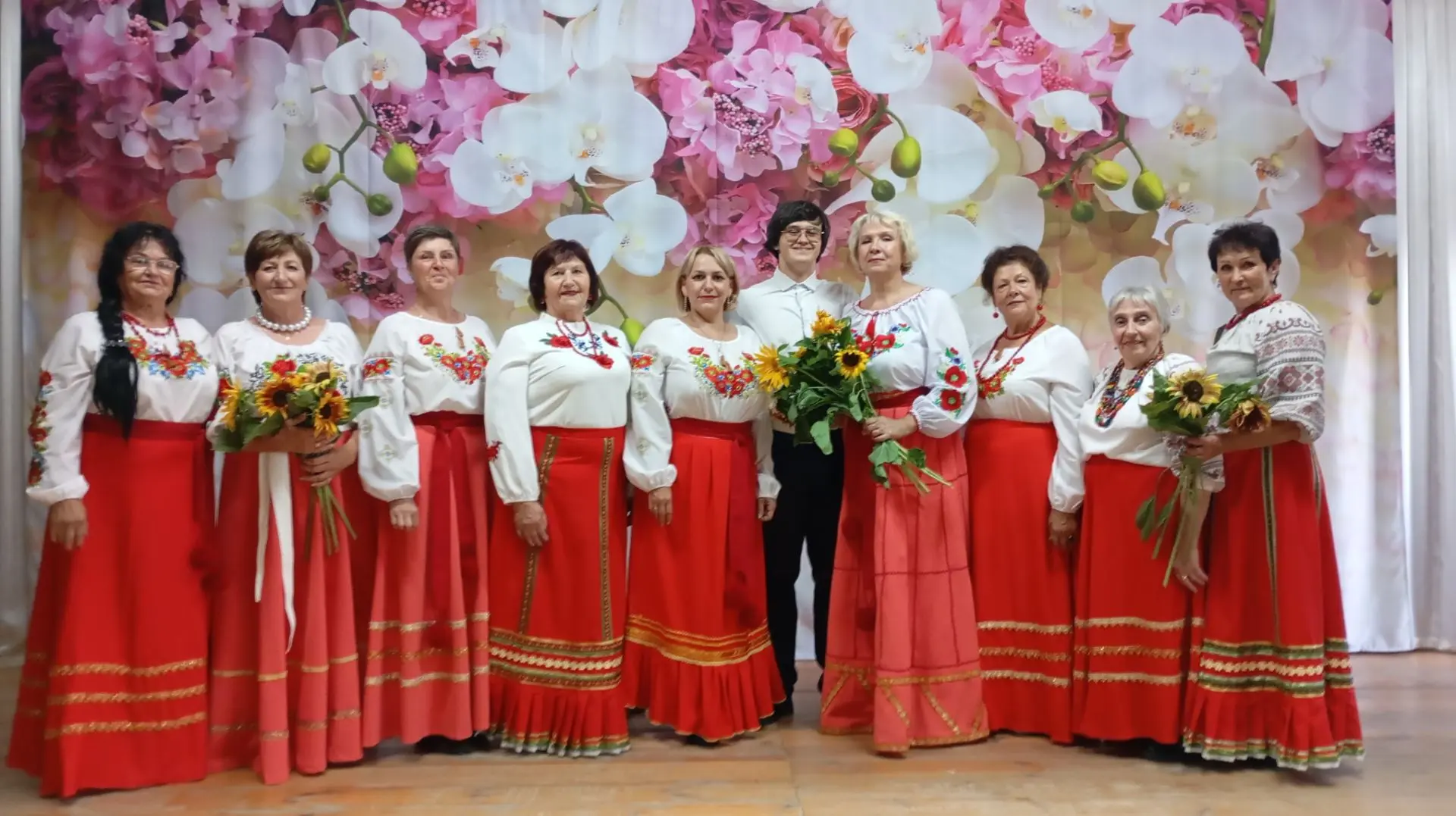 Заглянуть в прошлое, чтобы вдохновить будущее... 💫

8 июля в Протичкинском культурном центре было п