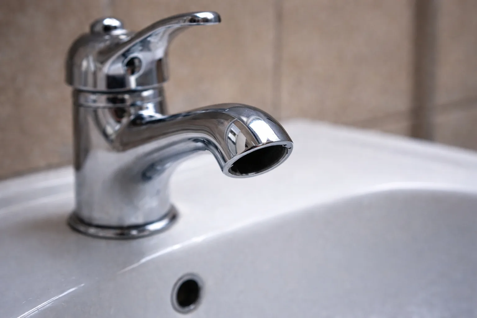 🚫🚰Более десяти комплексов Челнов останутся без горячей воды

В Набережных Челнах с 08:00 16 июня