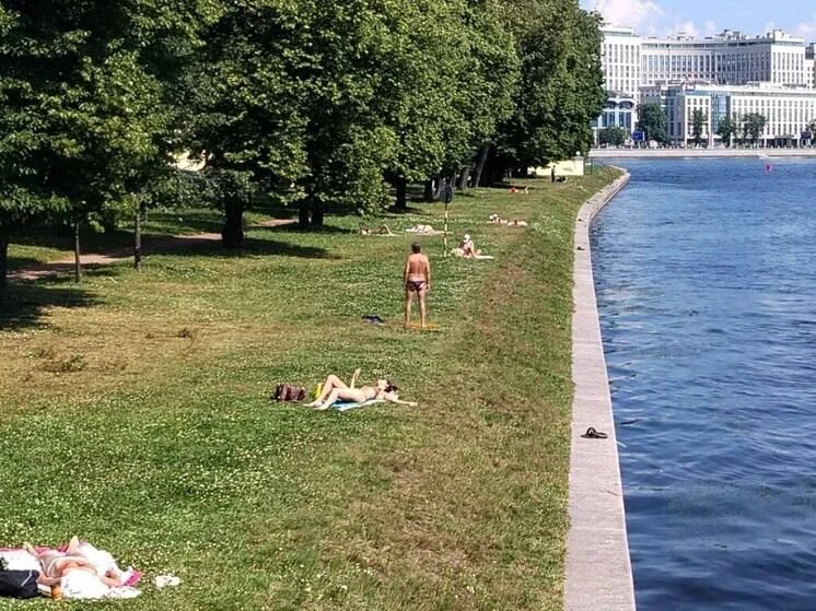 Синоптик Колесов спрогнозировал жару до +25 в Ленобласти и дожди в Петербурге   Синоптик Александр К
