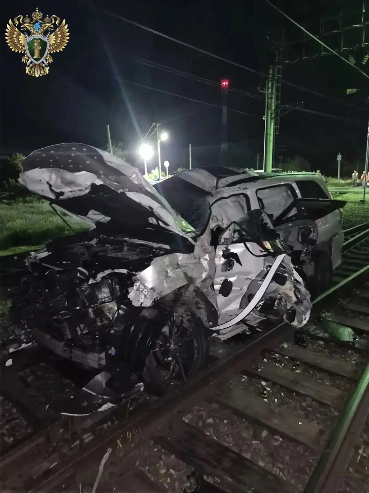 Водитель дорогого внедорожника пoгиб под Хабаровском

Ночью 13 июня на переезде у станции Дормидонто