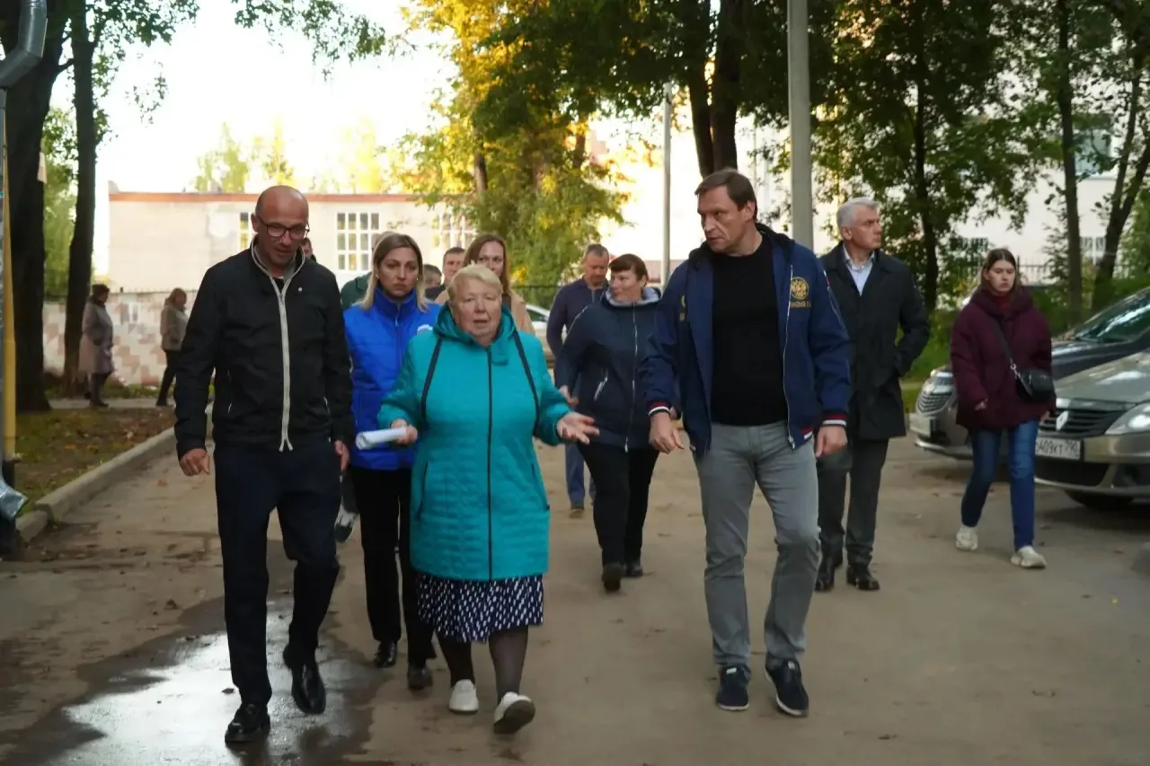 Сегодня вместе с депутатом окружного Совета Тимофеем Лагутиным и специалистами профильн...