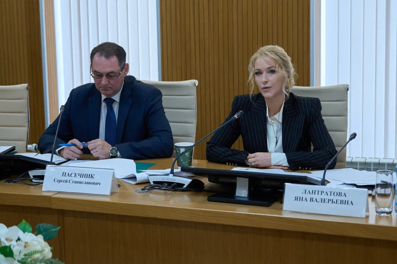 🔸18 августа принял участие в рабочем совещании Уполномоченного по правам человека в Ро...