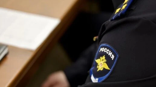 В Шахтах женщина лишилась 29 тысяч рублей после знакомства с «помощницей»