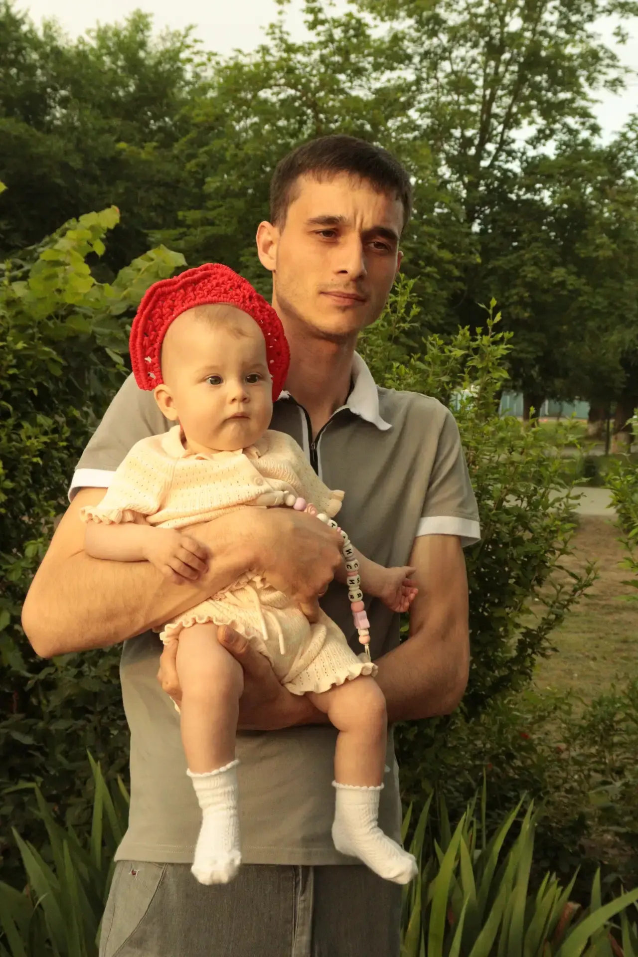 Традиции могут быть модными.

Пока на сцене звучали песни, рядом кипела творческая работа. Гости пра