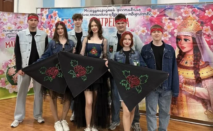#ФакультетСКТ #ДостиженияТГИК  ✨🌟 Студенческий театр моды «Селена» группы СПО  СКД «Карьеристы» под 