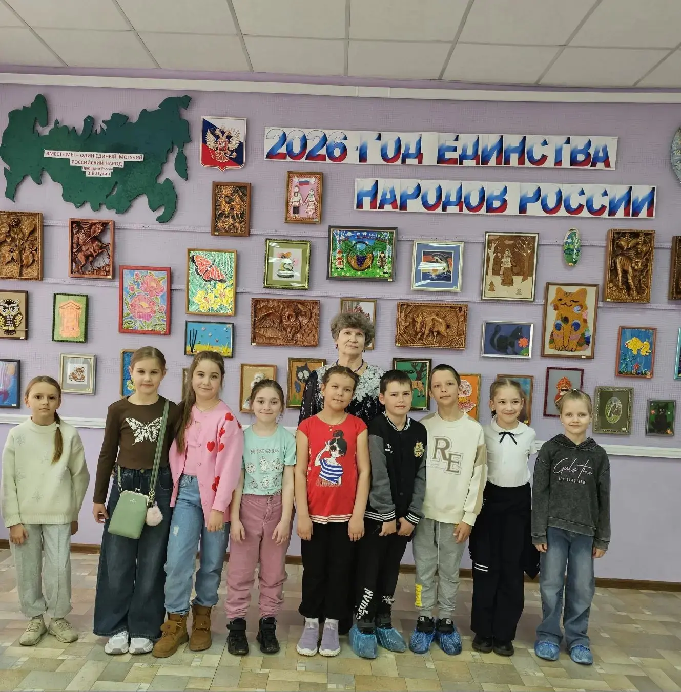 ✨ ГИМНАЗИСТЫ ПОСЕТИЛИ ВЫСТАВКУ "РАДУГА ТАЛАНТОВ"   👥💫 30 марта обучающиеся  2а класса посетили выста