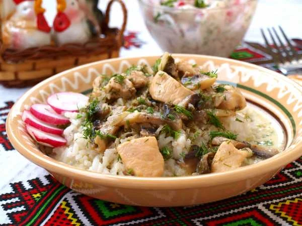Курица с грибами в сметанном соусе😍