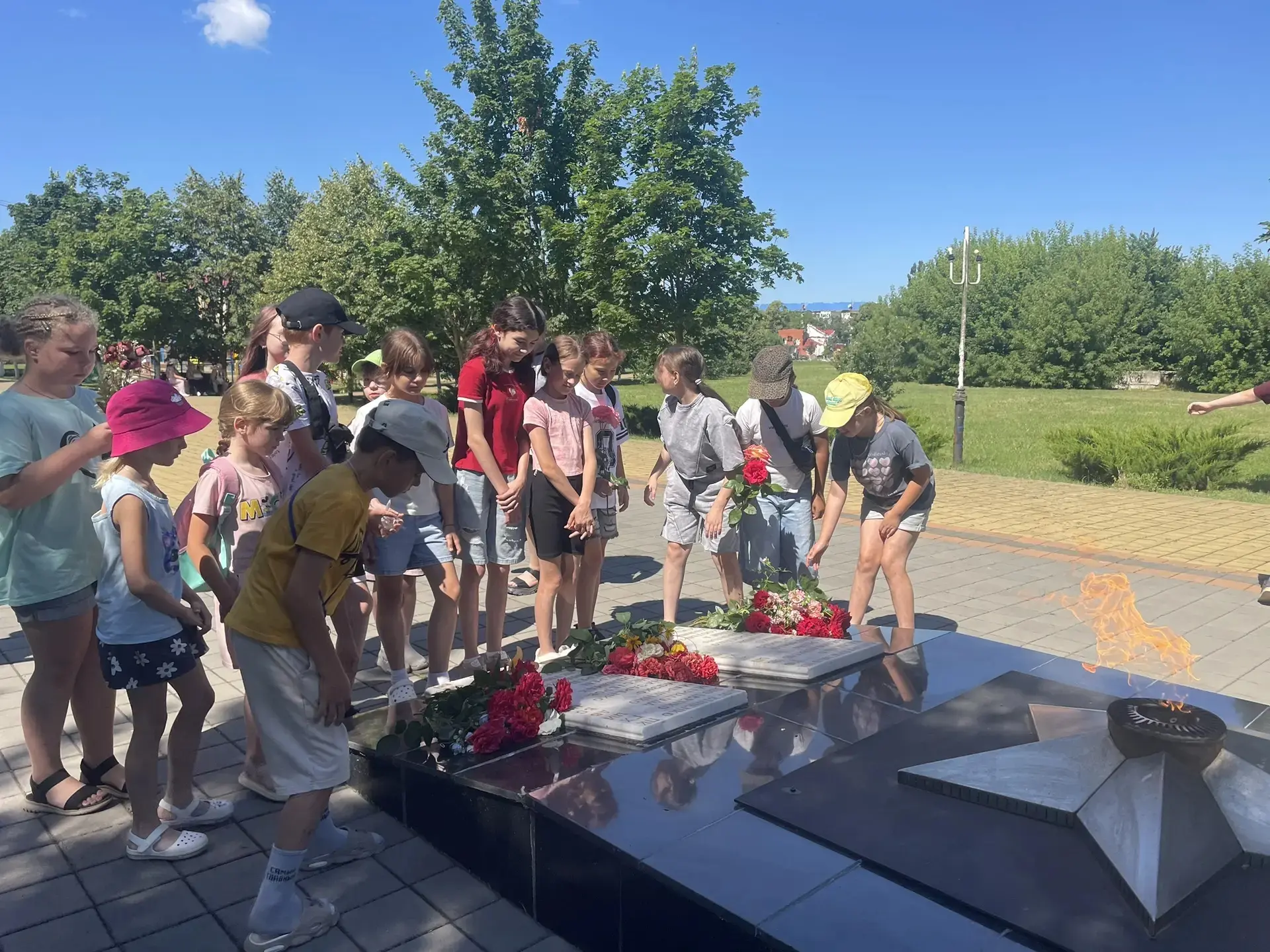 22.06.2026г, день памяти и скорби. 
Ребята из объединения «Волшебные семена», вместе с педагогами По