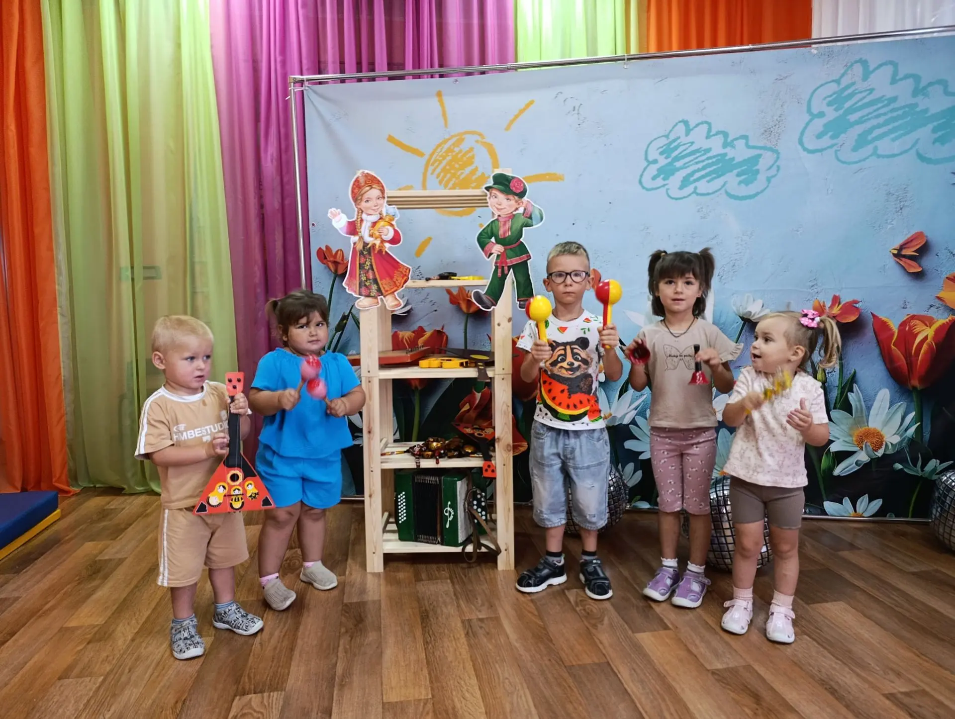 День необычной музыки.