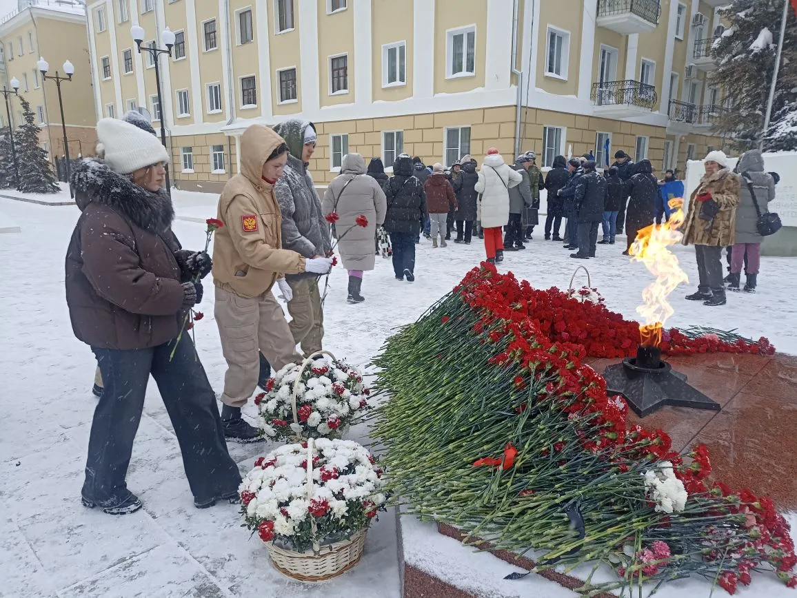Сегодня — 23 февраля, День защитника Отечества! Праздник смелых, храбрых мужчин, под защитой которых
