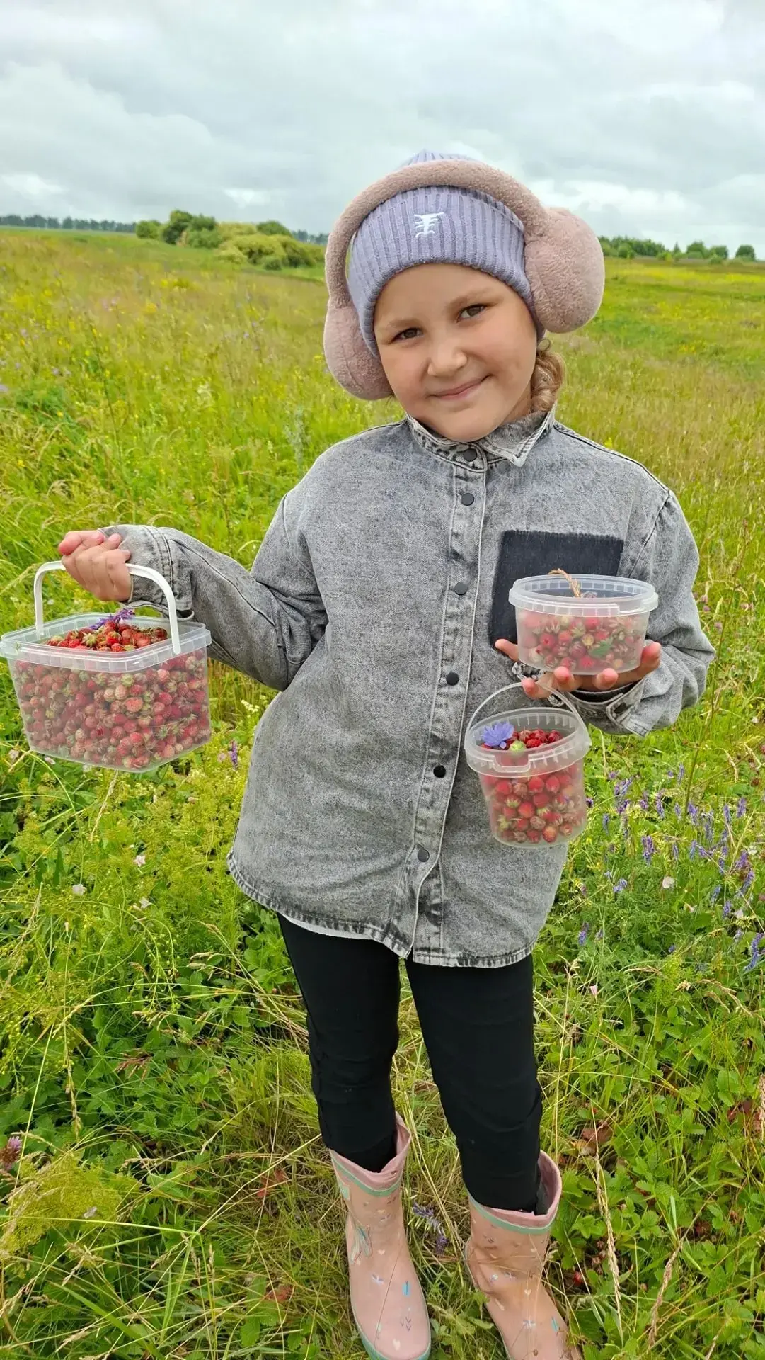 МАЛАЯ РОДИНА — БОЛЬШОЕ ЛЕТО

Наша ученица Венера уже нашла идеальный рецепт каникул в своём родном с