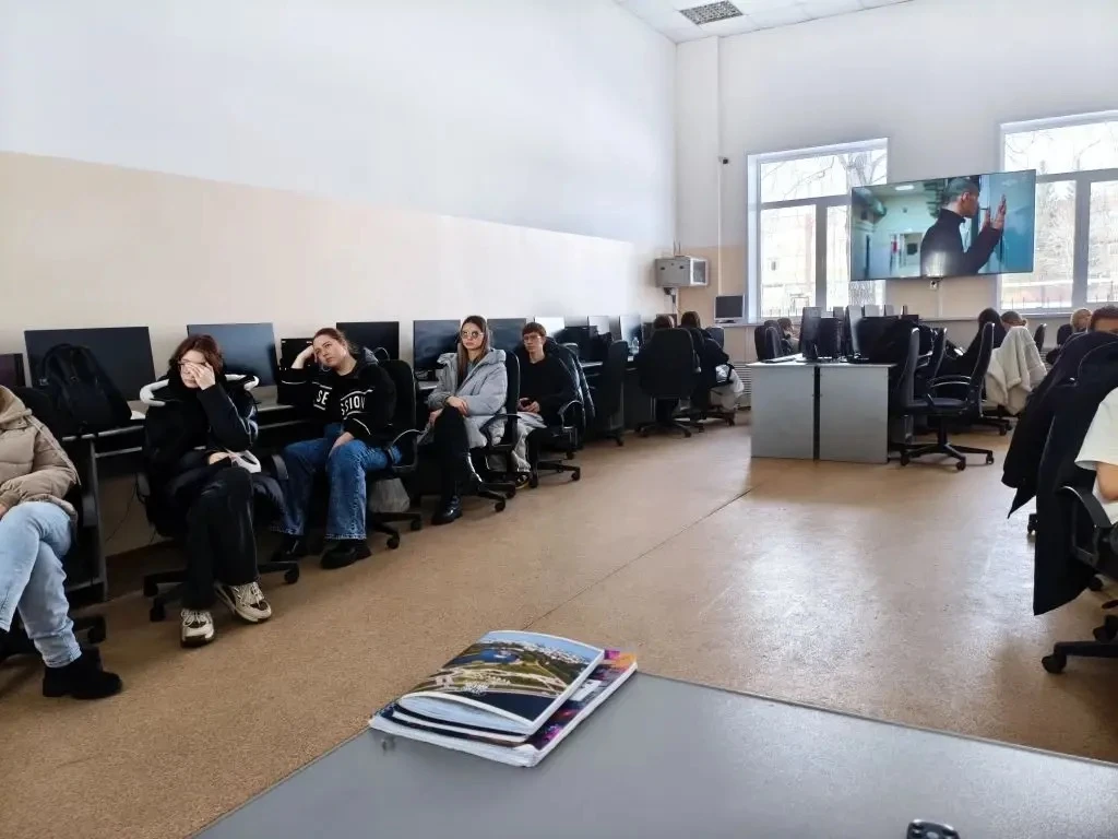 Фильм «Предательство» в Самарском ГАУ 🎥  На этой неделе в рамках кураторских часов студенты Самарско