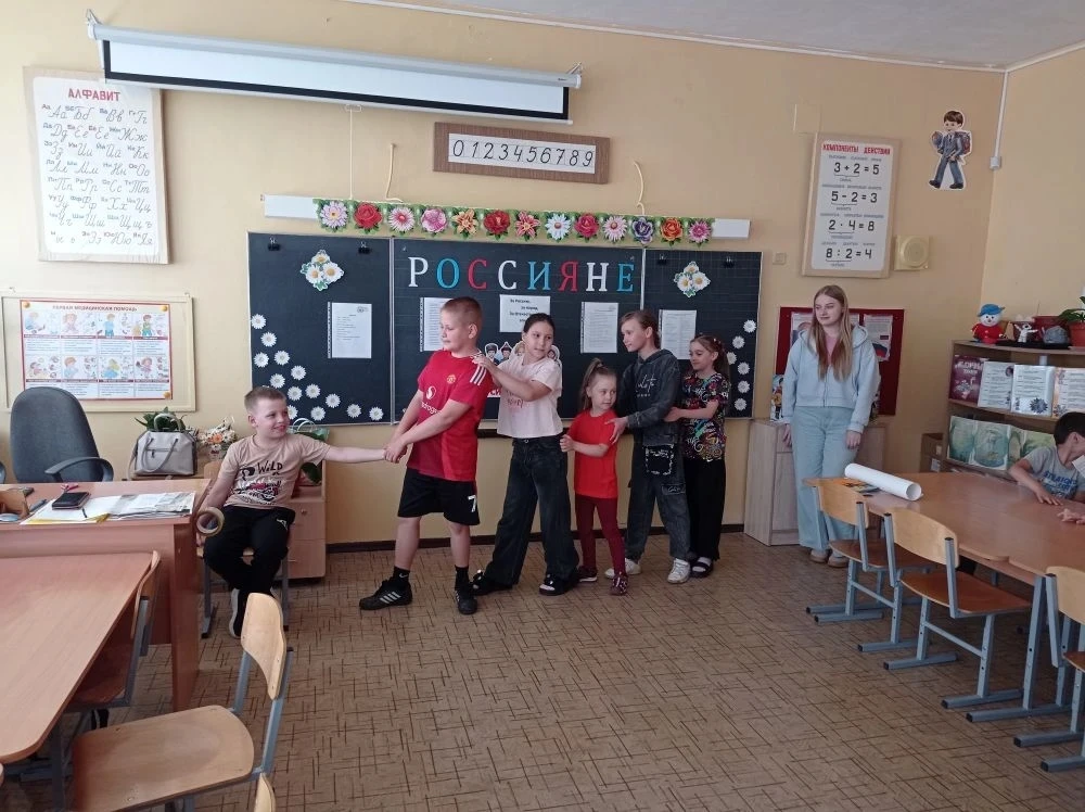 Четвертый день в лагере: «Станция дружные ребята»