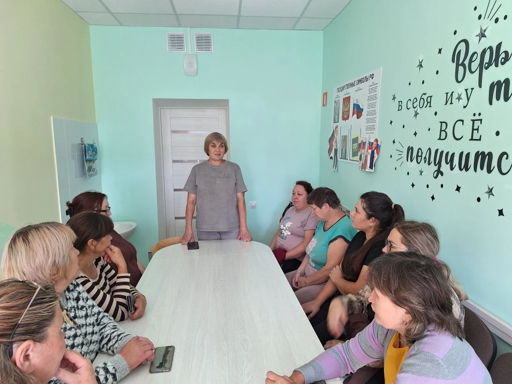 📢 В нашей школе прошло важное родительское собрание, посвященное профилактике деструкт...