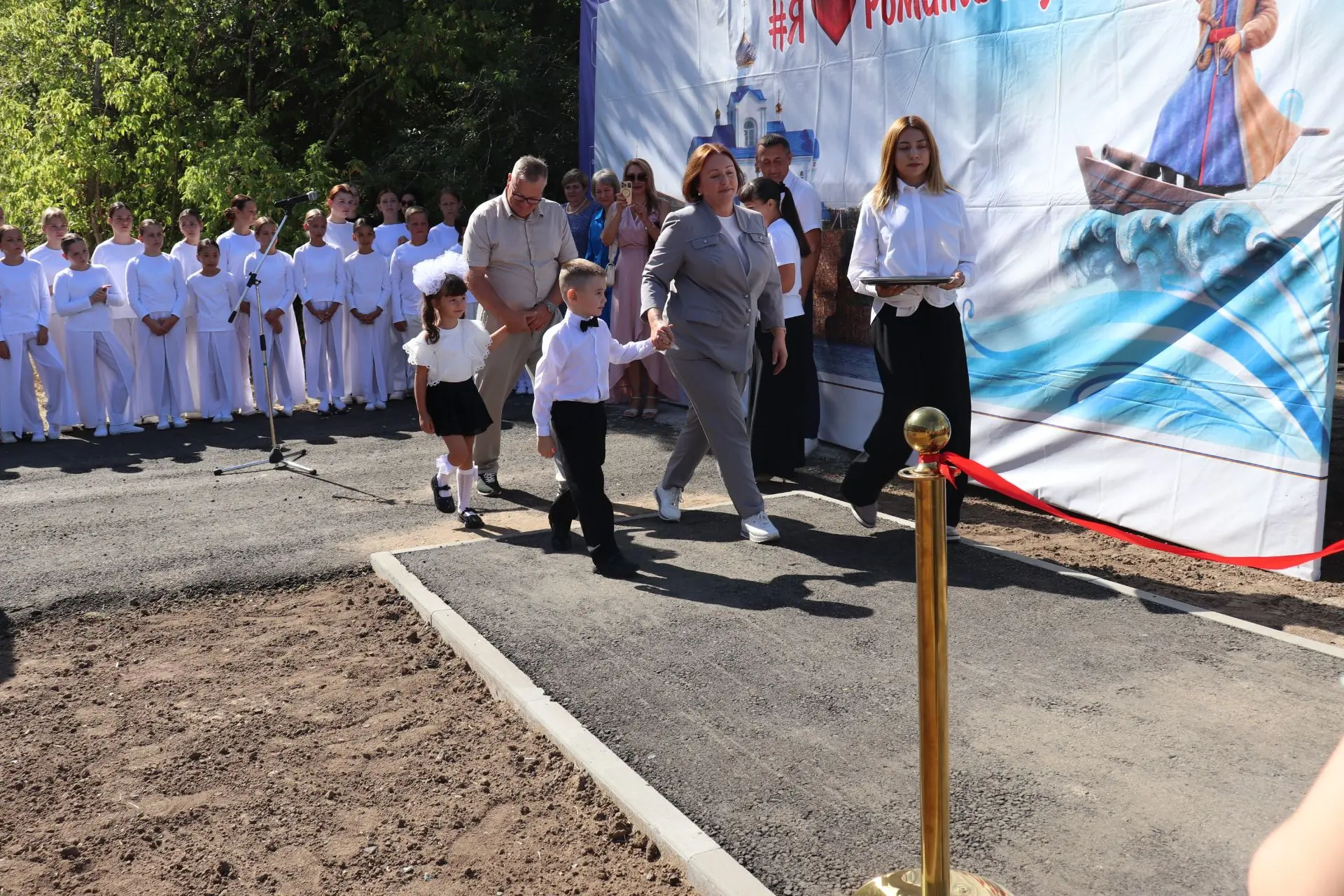 Старт к здоровью и победам: новая спортивная площадка открылась в Волгодонском районе  ...