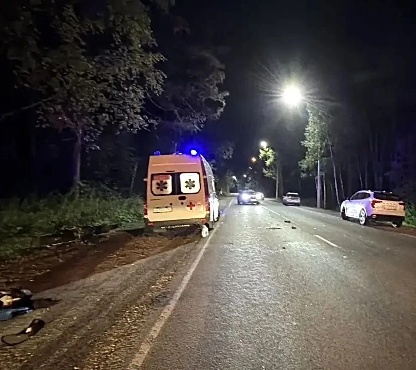 🏍️💥 Мотоциклист погиб при столкновении с лифтбеком Toyota Prius в Заельцовском районе...