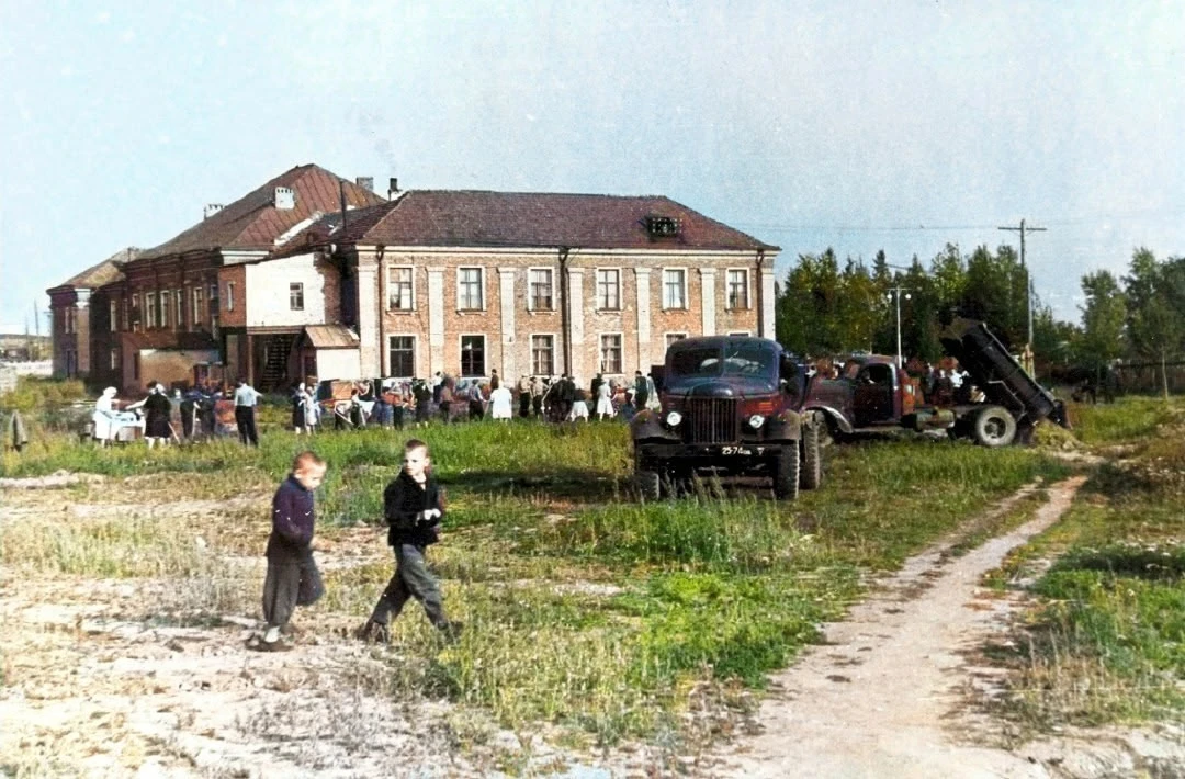 Благоустройство пустыря возле ДК им. Тимура Фрунзе.