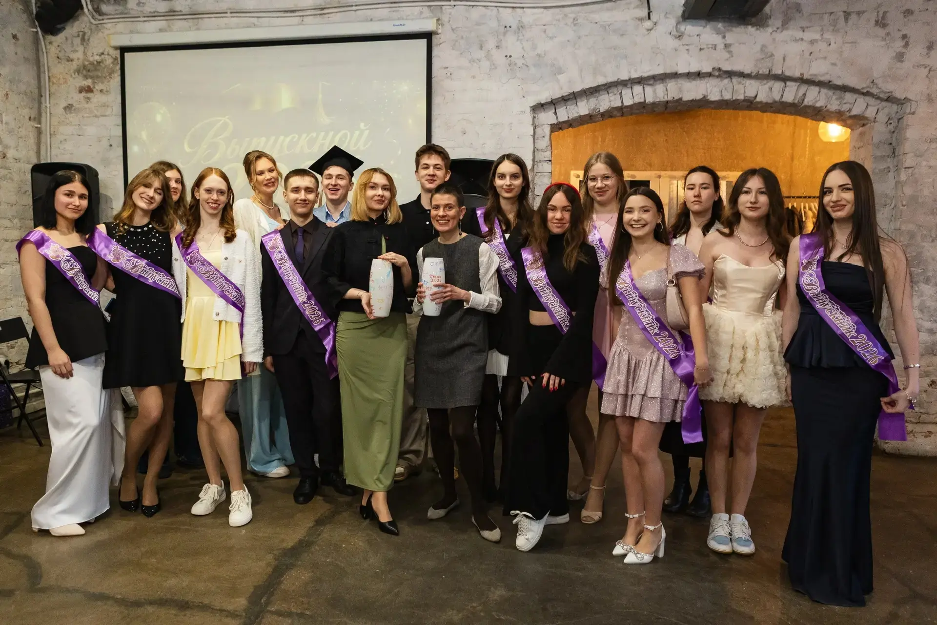 🎉 20 апреля — День китайского языка! Этот день для нашей школы — особенный повод для гордости и радо