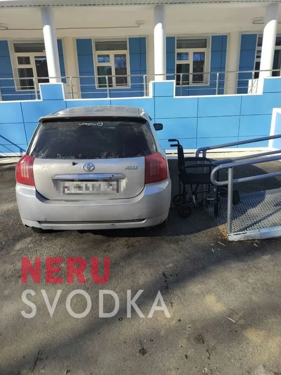 Из-за таких супер водителей, "уважающих" других людей, сегодня не смогли завезти пациен...