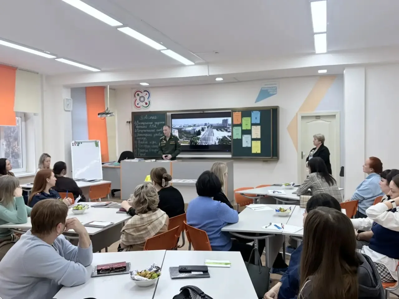 🧑‍🧑‍🧒‍🧒Вот и пролетела череда родительских собраний, охватившая все классы с 1 по 11. Это всегда важ