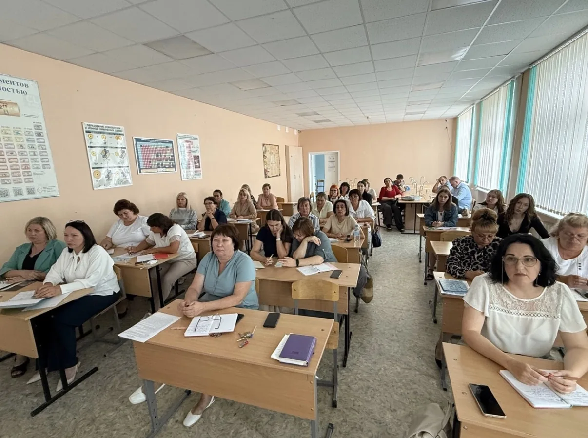 Новый учебный год — новые лица, новые традиции! 🍂📚