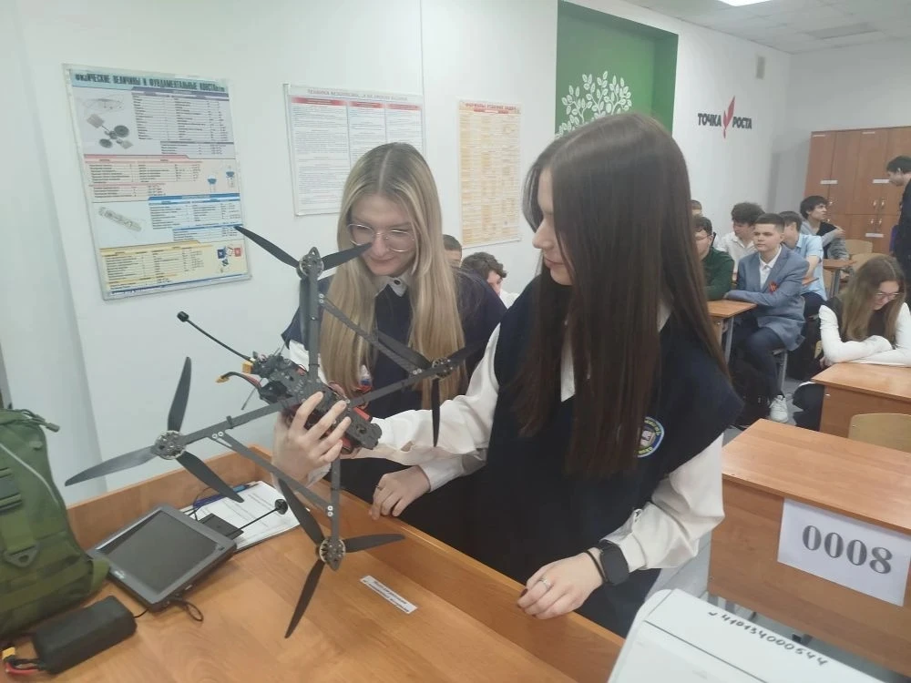 ✨Встреча с командиром отделения отдельной роты радиоэлектронной борьбы (РЭБ) 📻бригады «Барс-Белгород