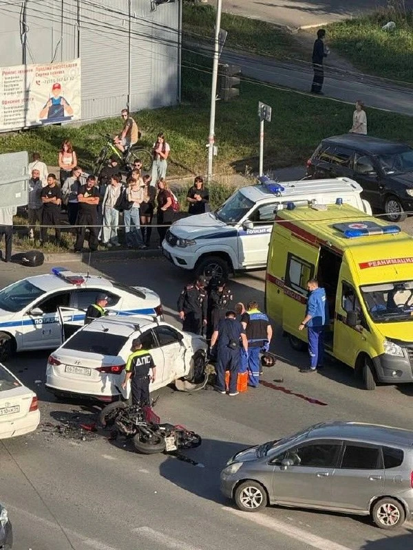 🕊️ 47-летний мотоциклист погиб в ДТП с Hyundai Solaris на Выборной