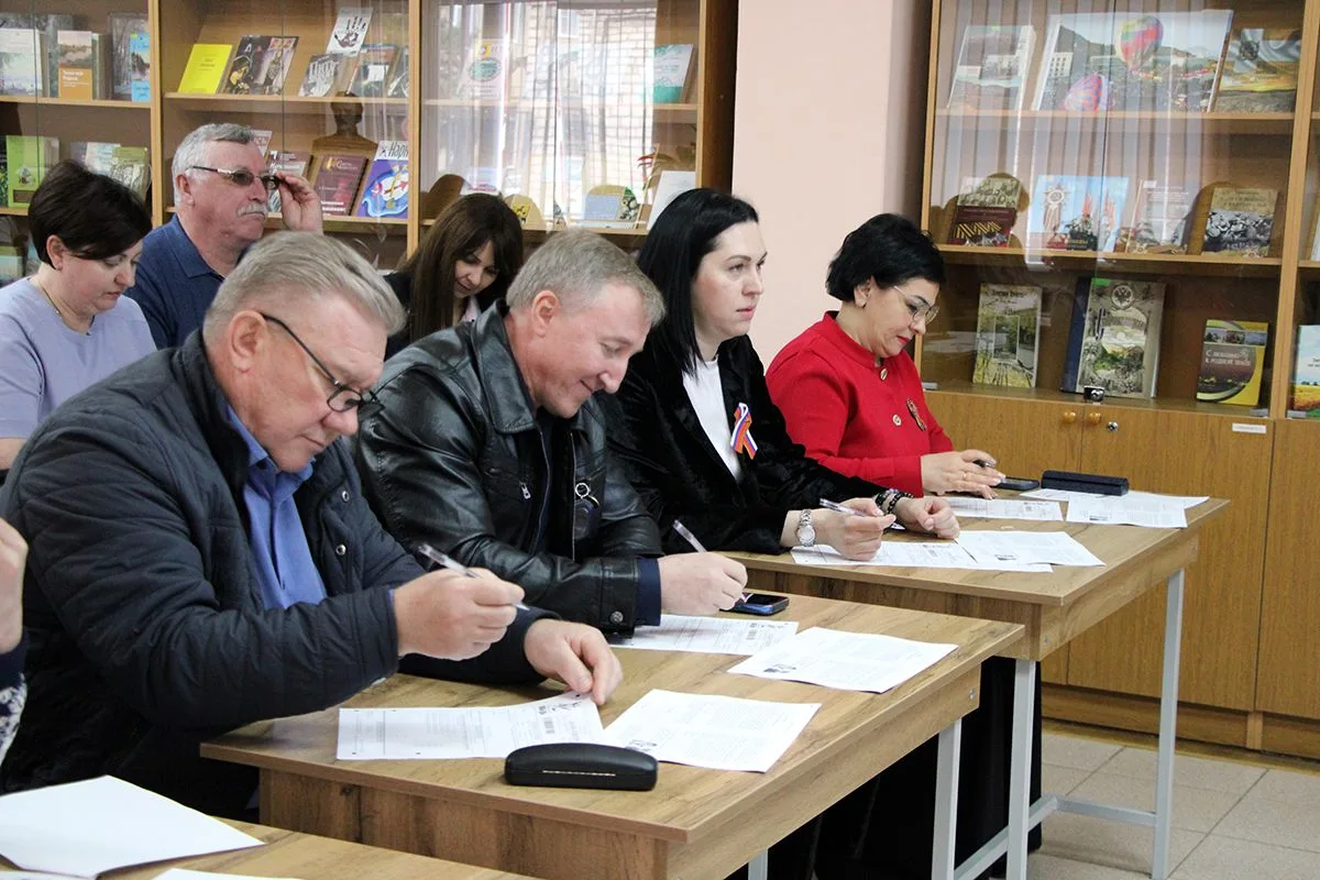 «Диктант Победы» вместе со всей Россией 24 апреля писали жители Будённовского округа.   На 59 площад