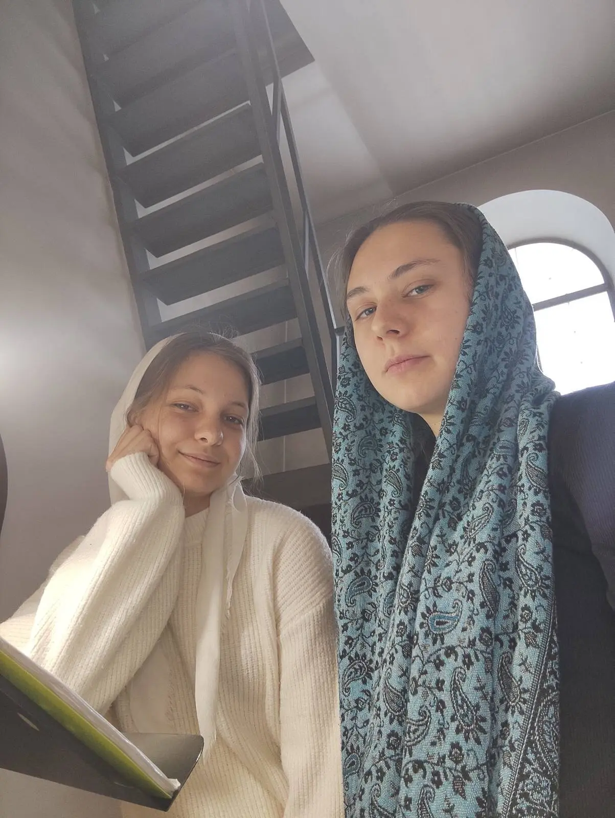 Мой драгоценный друг и по совместительству один из любимых насяльников, у которого я пе...
