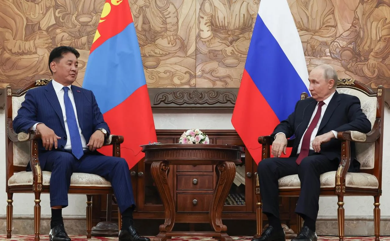 🇷🇺🇲🇳 Президент России Владимир Путин встретился