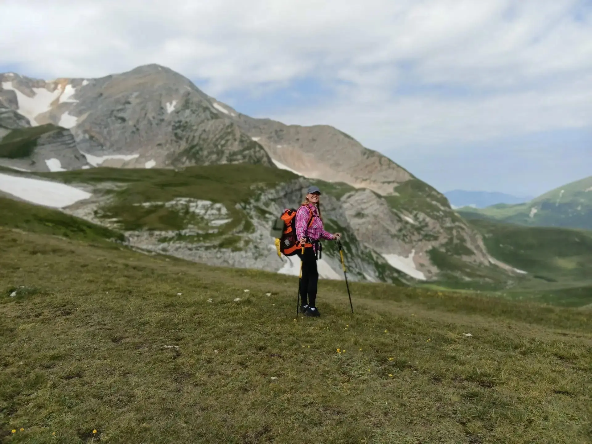 ⛰️ Свершилось! Ежегодное массовое восхождение на вершину горы Оштен состоялось!