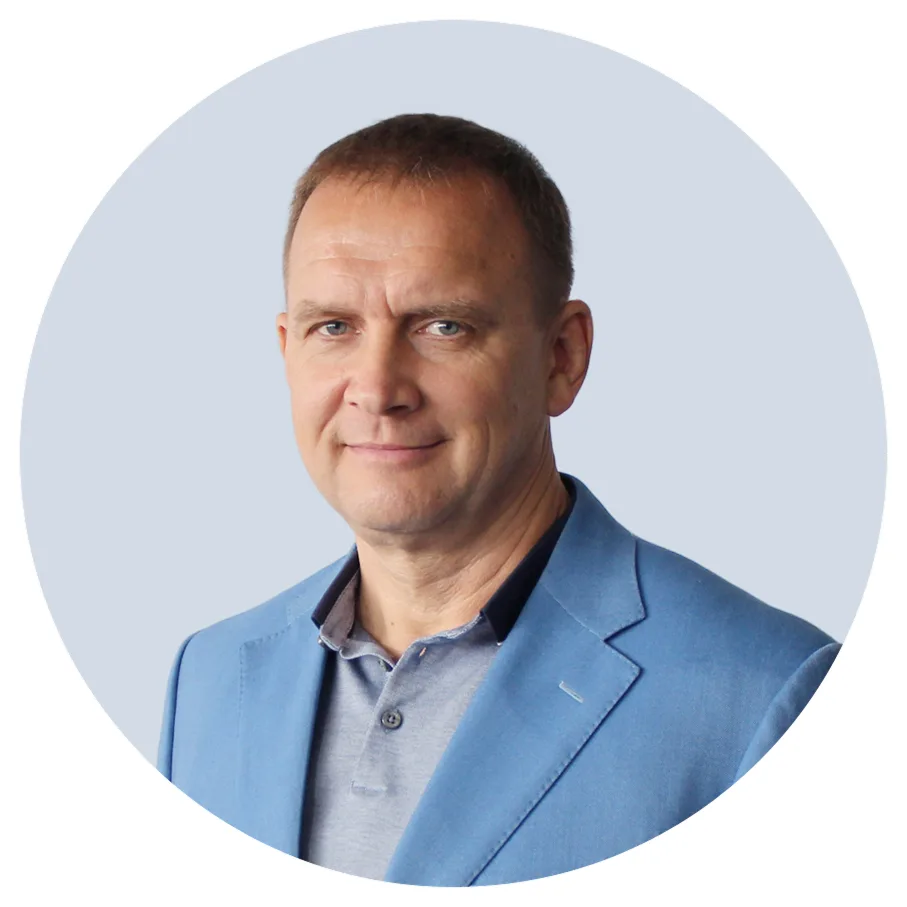 Я — врач. Основатель 12 стоматологических клиник.