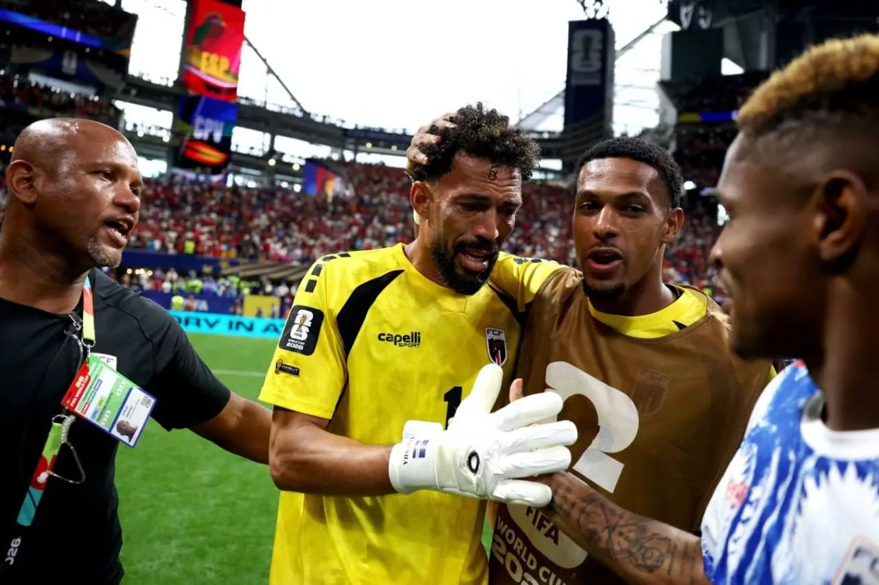 Вратарь сборной Кабо-Верде по футболу набрал 1,8 млн подписчиков всего за 3 часа — мужик выдал матч 