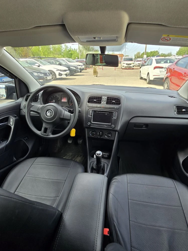 В продаже Volkswagen Polo  ✅️ Пробег 116тыс.км  ✅️ Без вложений  1.6л  на Механике.  В комплектации 