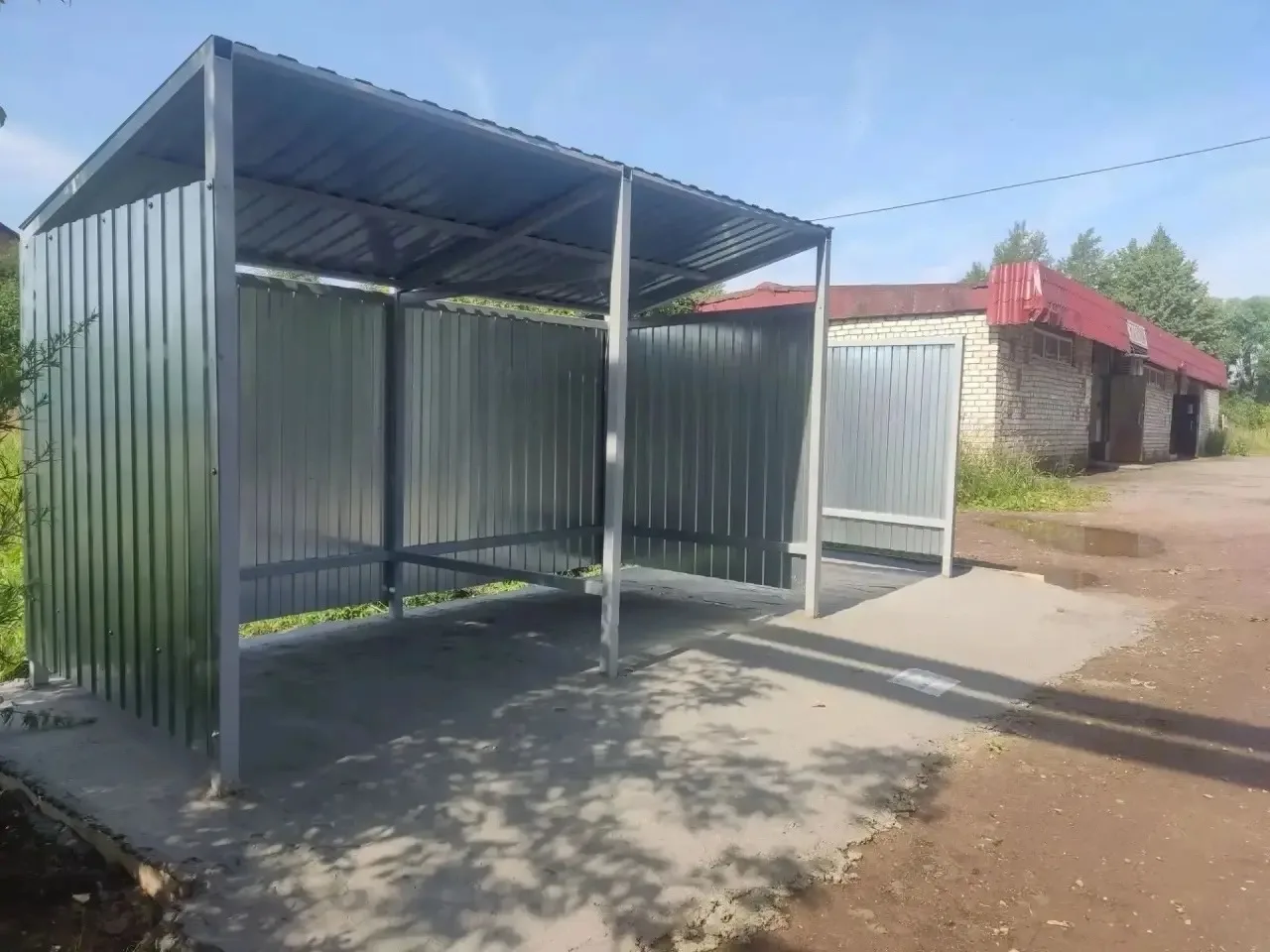В Рыбинском округе устанавливают новые площадки для сбора отходов.