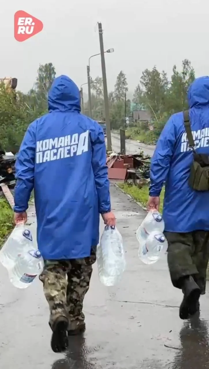 🤝 Питьевую воду для пострадавших от смерча в Кушве привез первый заместитель председат...
