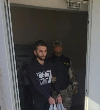 🚨 Силовики задержали пятерых членов ОПГ «Артаковские»  Сегодня, 27 мая, сотрудники ФСБ, Росгвардии и