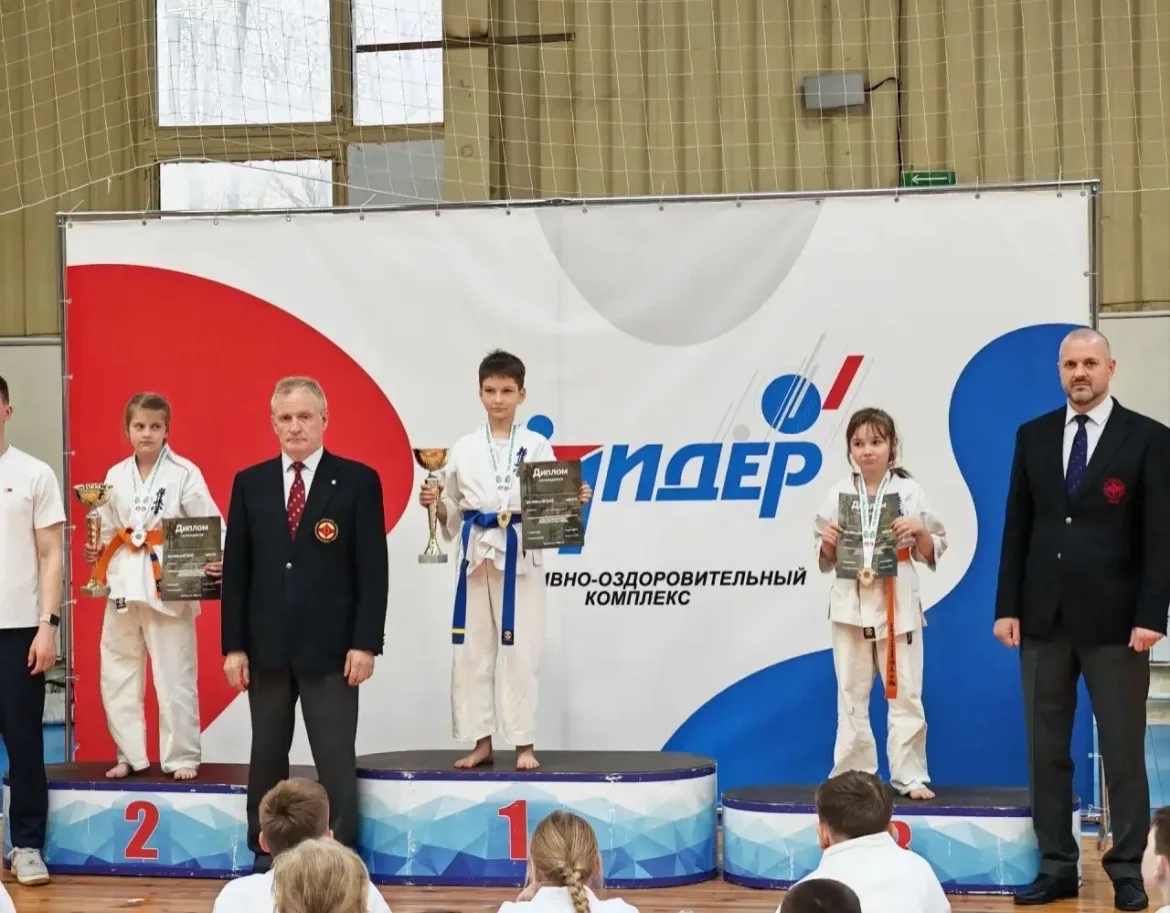 🏆ЮНЫЕ ЧЕМПИОНЫ🏆  🎉В апреле наши ученики вновь доказали, что они — настоящие победители. Спешим подел